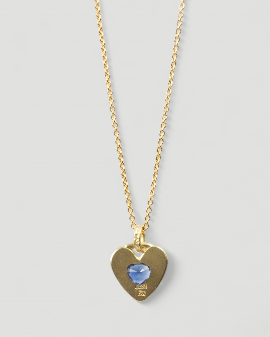 750 Gold-Herzanhänger mit blauem Saphir (0.81 ct) mit 750 Goldkette - Goldschmiede Krack