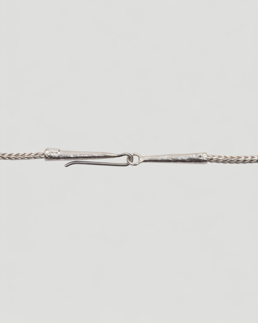 Chrysopras-Anhänger (10.30 ct) in 999 Gold & 925 Silber mit Silberkette - Goldschmiede Krack