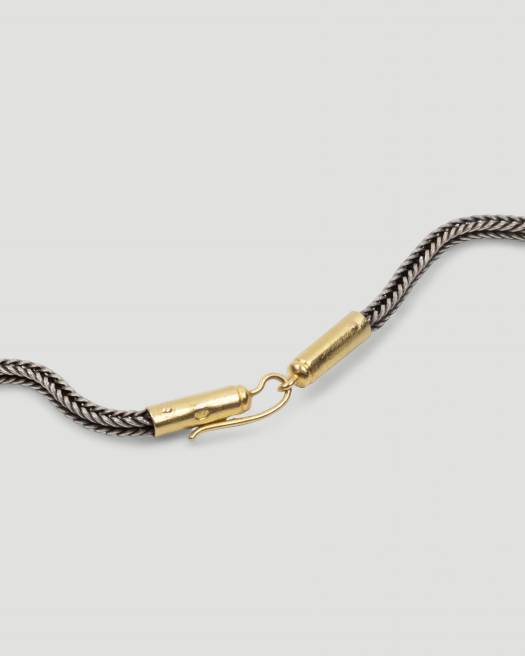 Anhänger mit Rubinscheibe (177 ct) in 999 Feingold und 925 Silber - Goldschmiede Krack