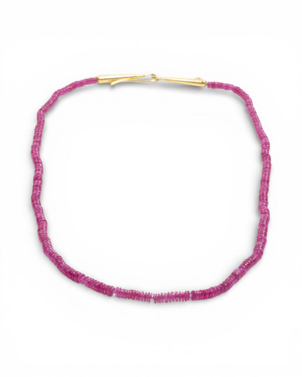 Rubin (65,80 ct) Halskette mit 750 Goldverschluss - Goldschmiede Krack - Trauringe & Unikatschmuck aus Deidesheim