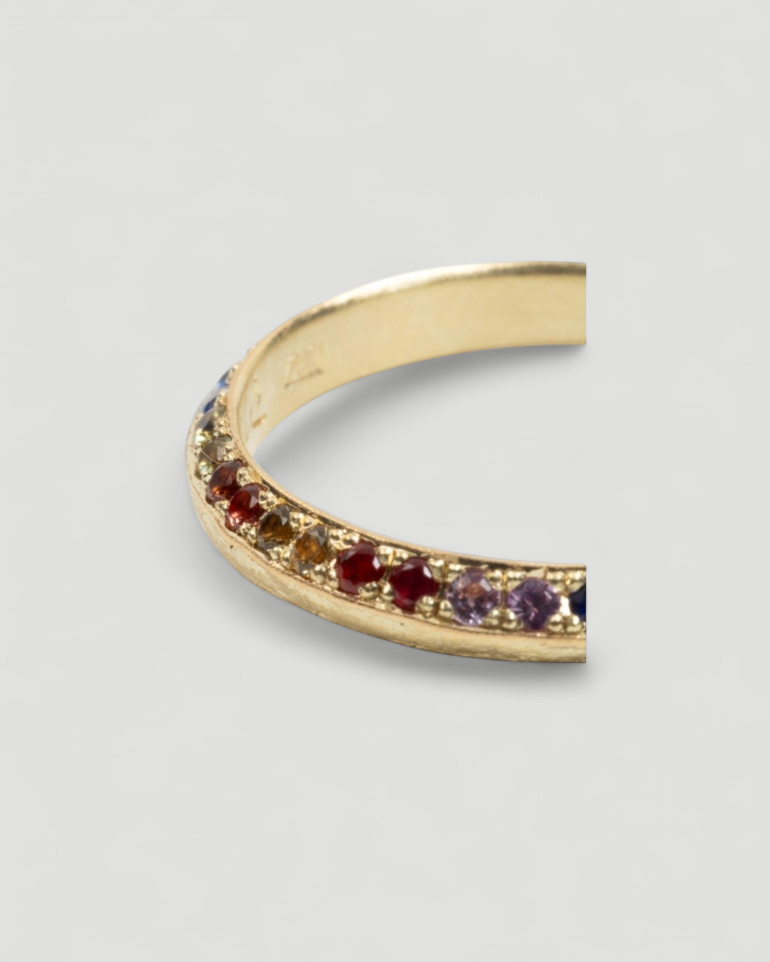 Memoire 750 Goldring mit bunten Saphiren (38 Stk.) - Goldschmiede Krack