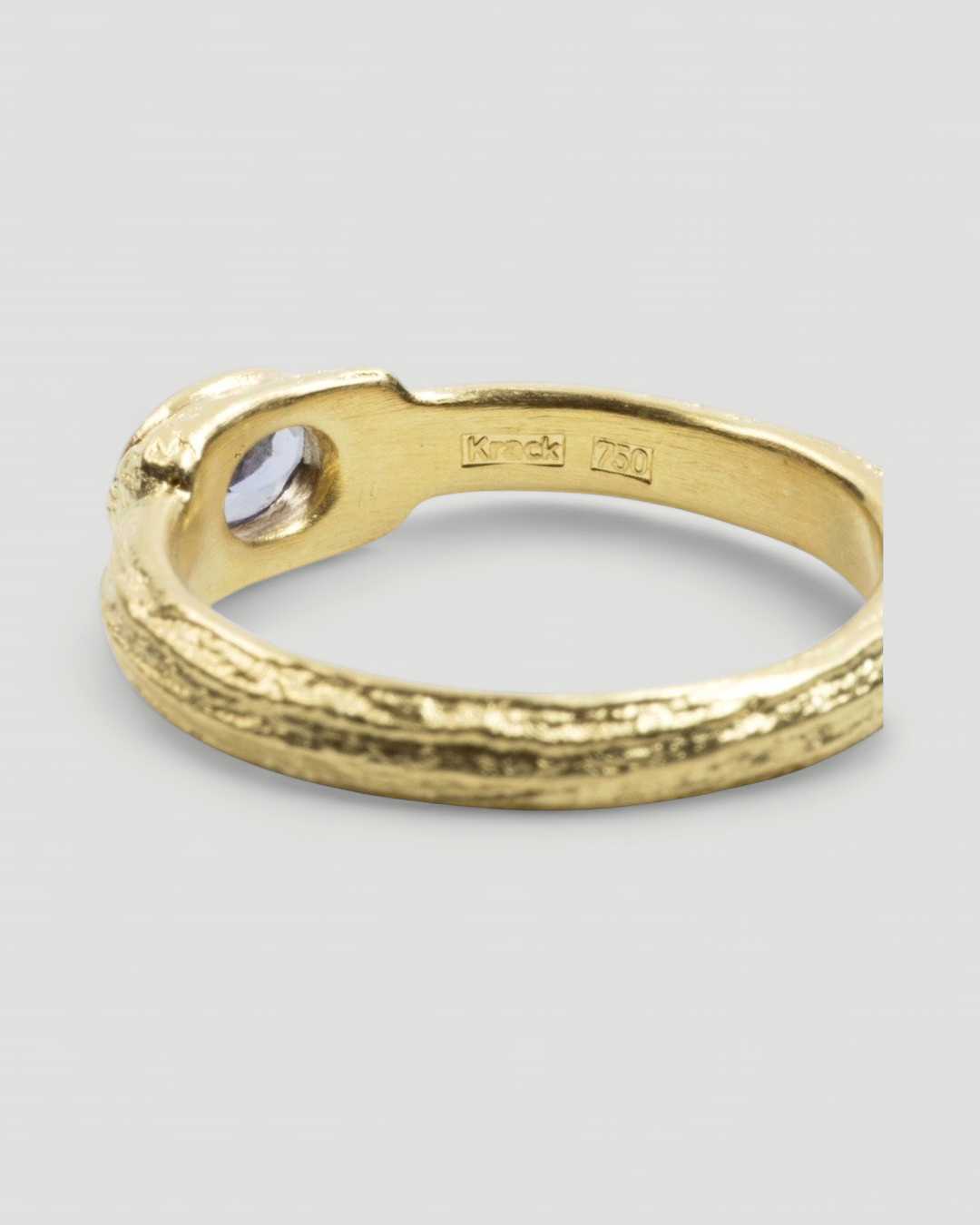 Zierlicher 750 Gelbgold Ring mit Tansanit (0,40 ct) - Goldschmiede Krack