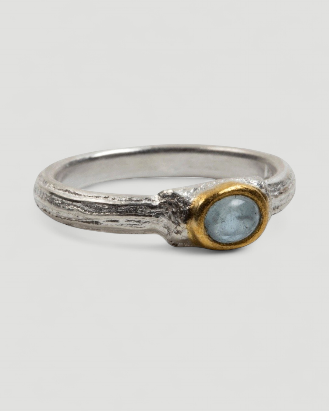925 Silberring mit blauem Aquamarin (0,45 ct) und 999 Feingold-Fassung - Goldschmiede Krack