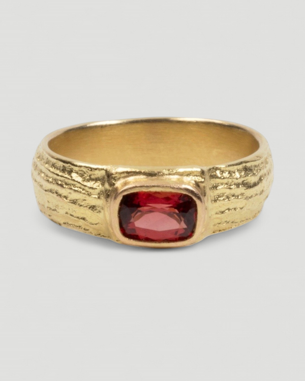 750 Gelbgold Ring mit Spinell (0,68 ct) - Goldschmiede Krack