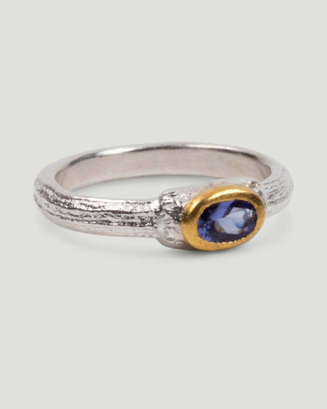 Bicolor 925 Silberring mit violettem Tansanit (0,40 ct) - Goldschmiede Krack