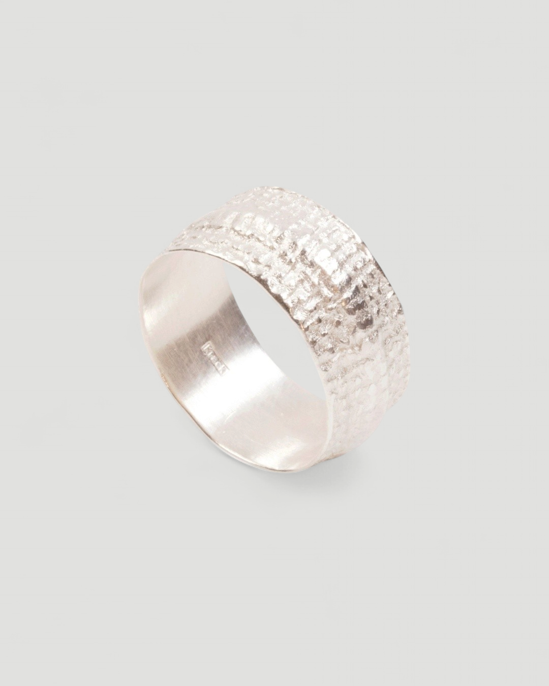 Breiter 925 Silberring mit Nugget-Struktur - Goldschmiede Krack