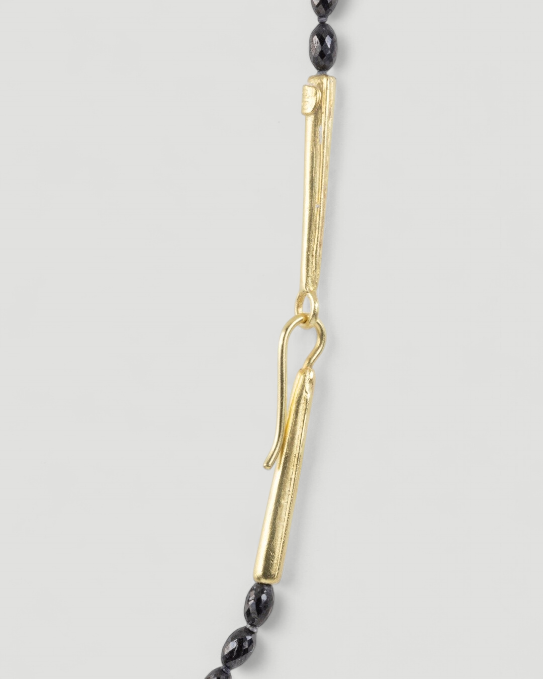Große schwarze Diamantkette (47,85 ct) mit 750 Gold Verschluss - Goldschmiede Krack