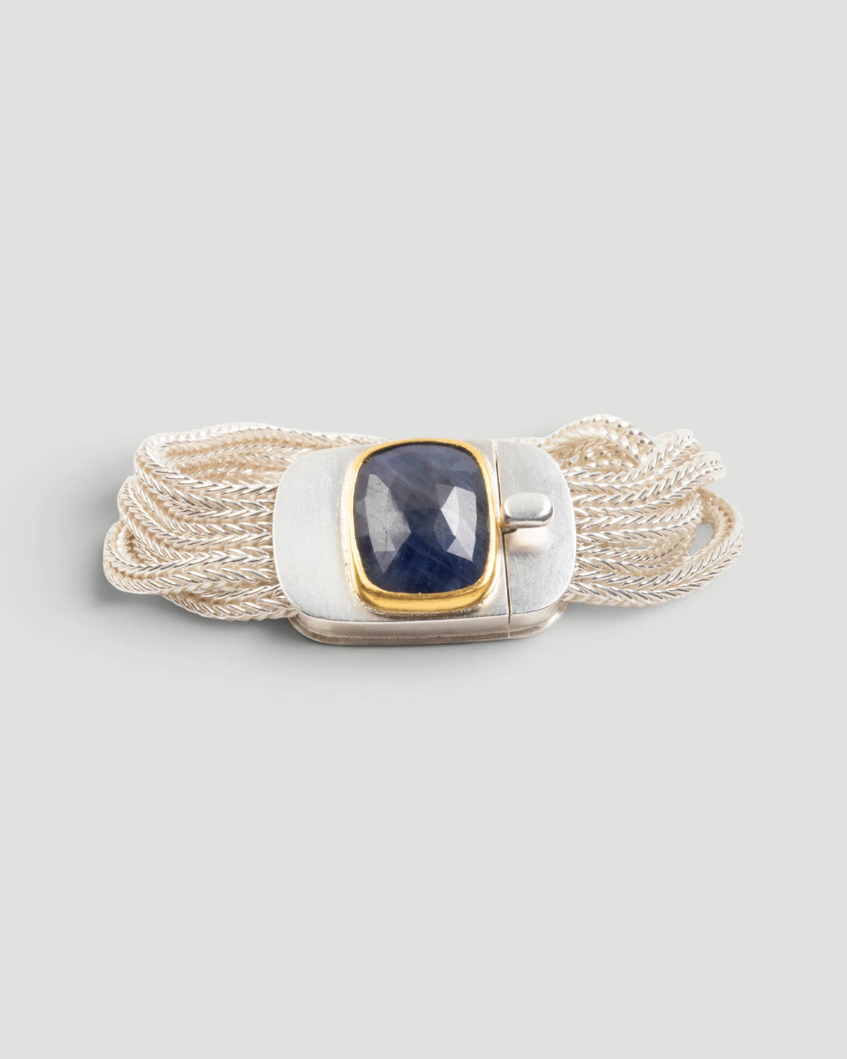 925 Silberarmband mit blauem Saphir (20,75 ct)