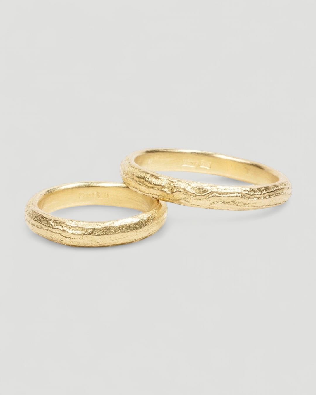 750 Gold Trauringe mit Aststruktur - Goldschmiede Krack