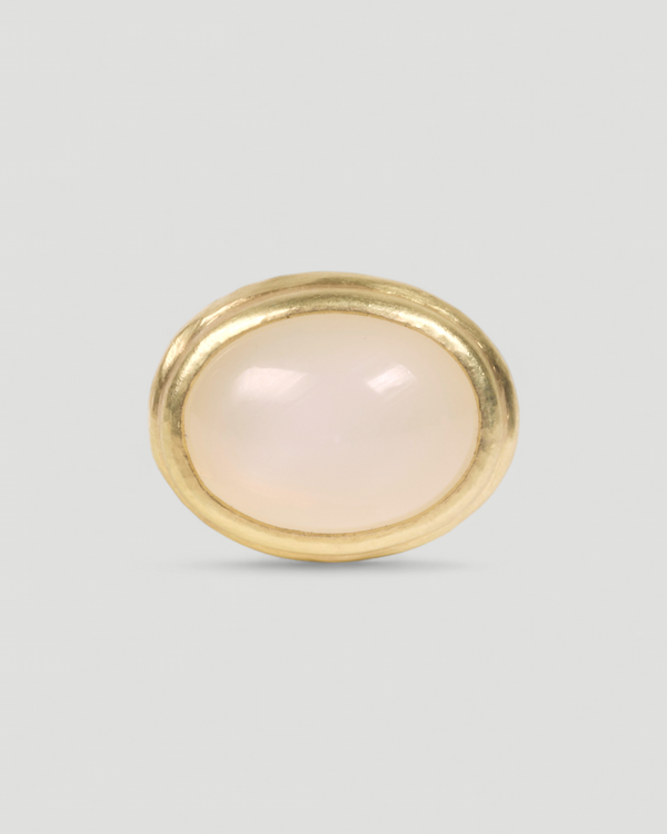 750 Goldring mit weißem Mondstein (20,09 ct)