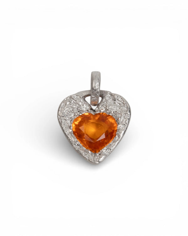 750 Weißgoldherz-Palladium mit herzförmigen Mandarin-Granat (2.62 ct) - Goldschmiede Krack - Trauringe & Unikatschmuck aus Deidesheim