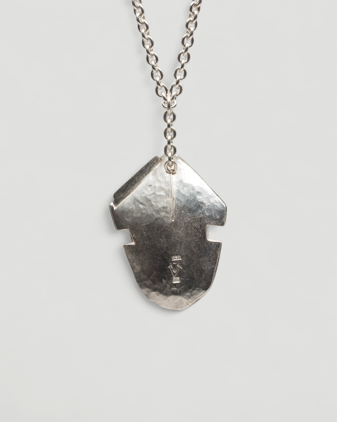 Anhänger aus 925 Silber und Feingold mit facettierten Labradorit - Goldschmiede Krack