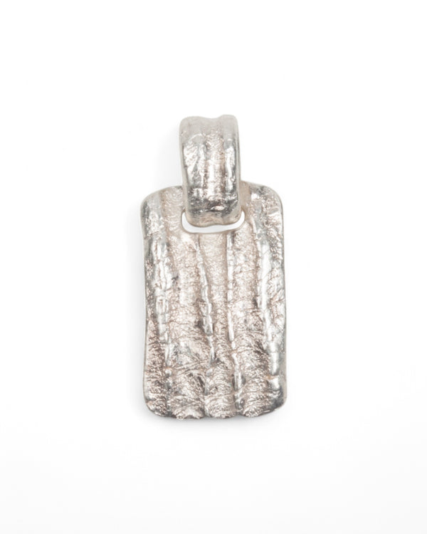 925 Silber "Doc-Tag Tarmac" Anhänger - Goldschmiede Krack - Trauringe & Unikatschmuck aus Deidesheim