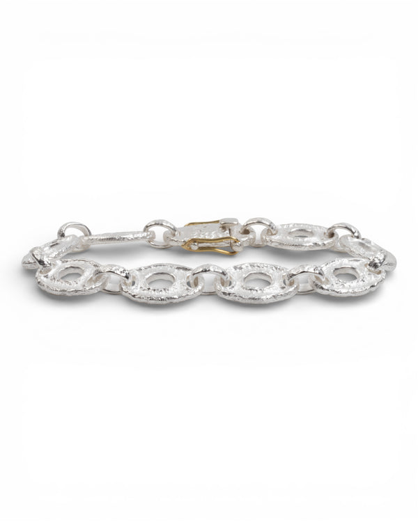 925 Silber Armband mit Nugget-Struktur und 750 Gelbgold - Goldschmiede Krack - Trauringe & Unikatschmuck aus Deidesheim