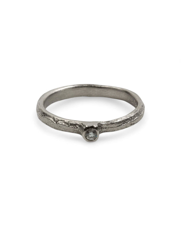 Zarter Verlobungsring mit Brillant aus 950 Platin - Goldschmiede Krack - Trauringe & Unikatschmuck aus Deidesheim