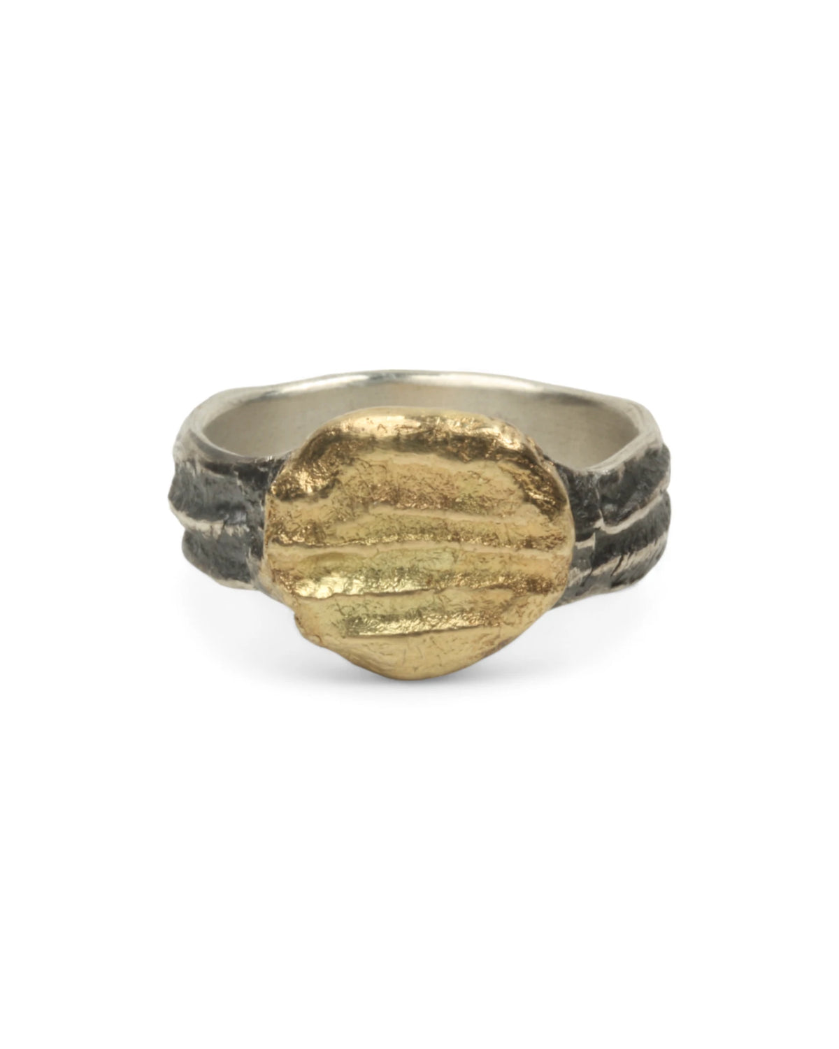 Geschwärzter 925 Silberring mit 750 Gold - Goldschmiede Krack - Trauringe & Unikatschmuck aus Deidesheim