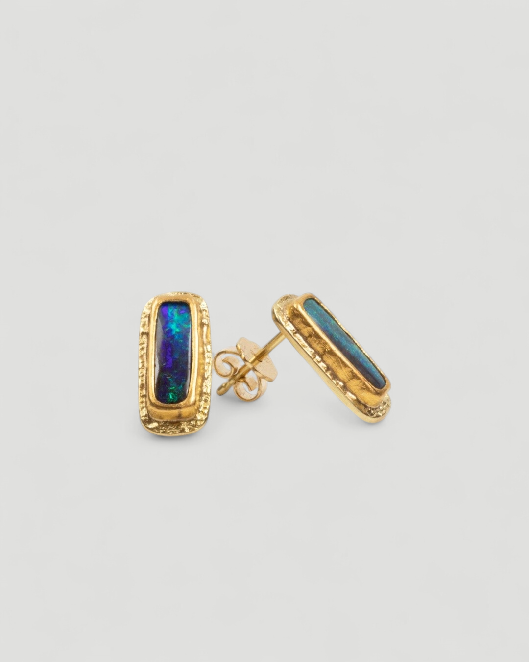 750 Gelbgold Ohrstecker mit Boulderopal (2,8 ct), 999 Feingold-Fassung - Goldschmiede Krack
