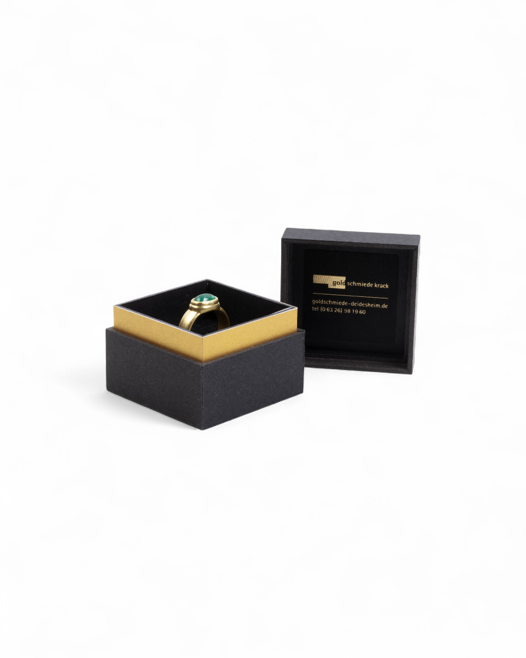 750 Goldring mit grünem Smaragd (1,39 ct) - Goldschmiede Krack