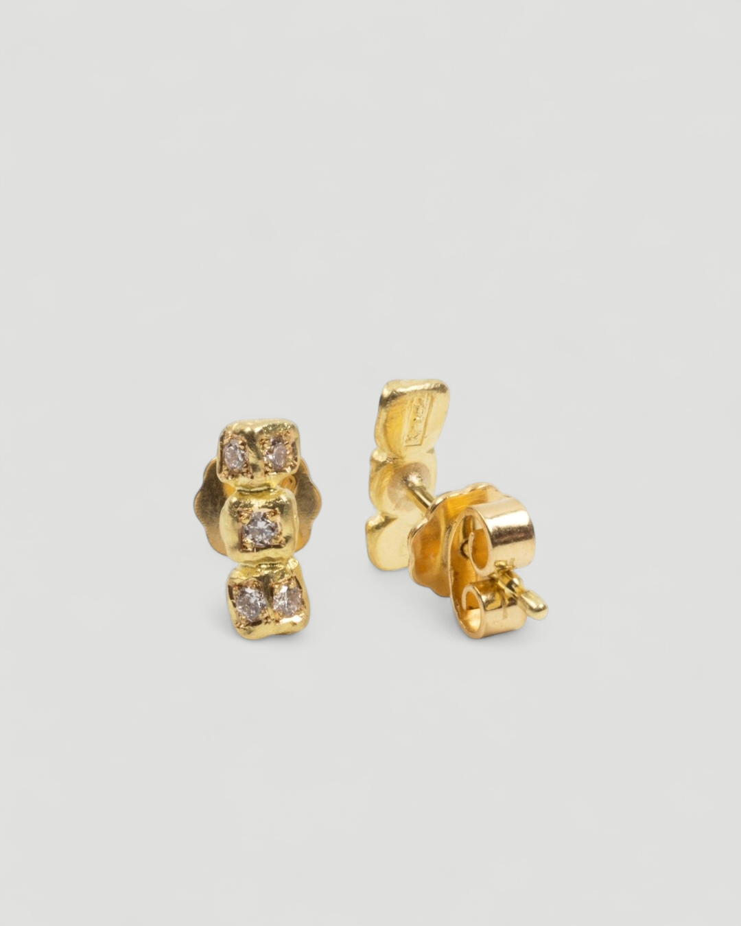 750 Gelbgold Ohrstecker mit 10 Lab-Grown Brillanten (0,20 ct) - Goldschmiede Krack