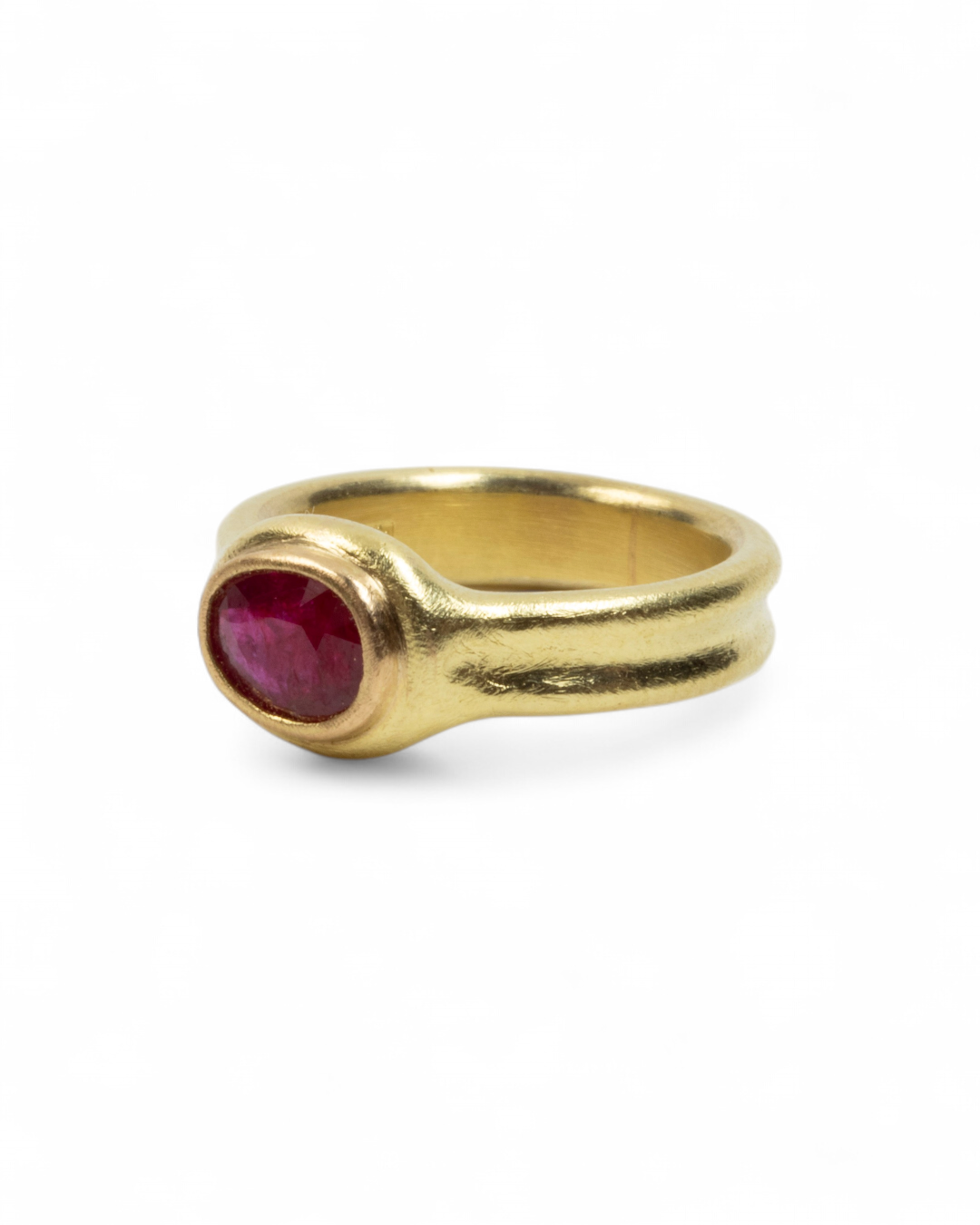 750 Gelbgold Ring mit Rubin (0,89 ct) - Goldschmiede Krack