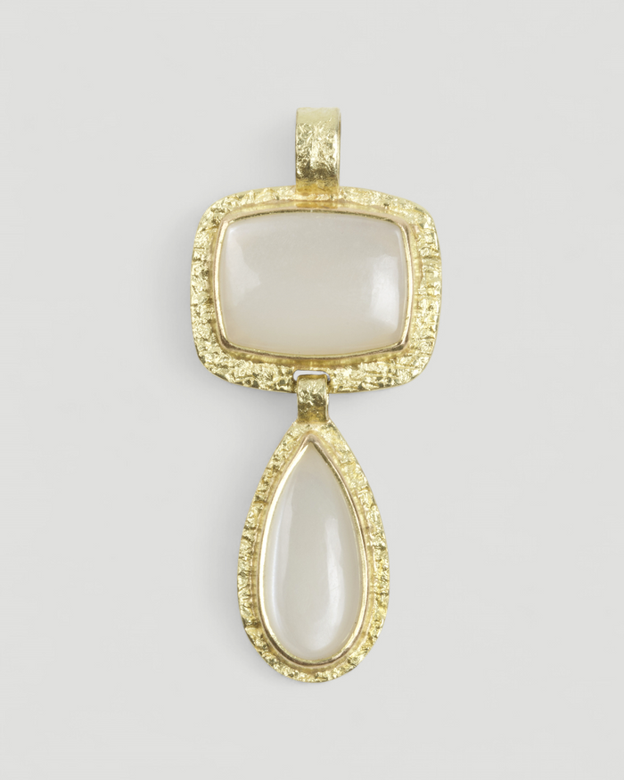 750 Gelbgold Anhänger mit zwei Mondsteinen (11,1 ct) - Goldschmiede Krack