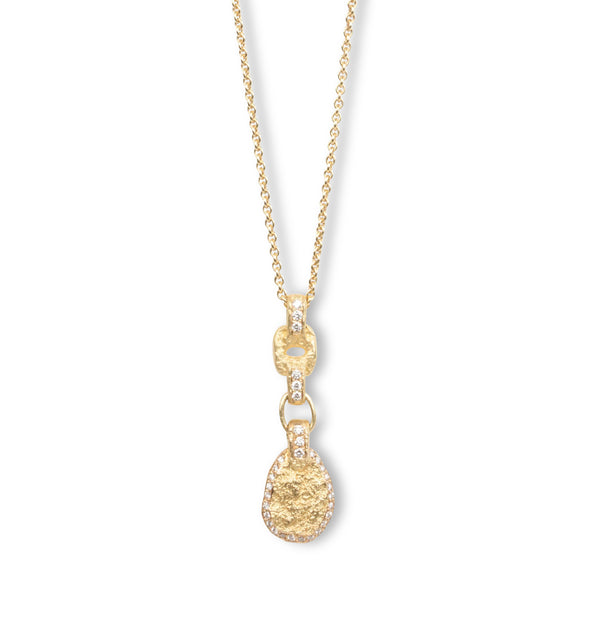 Nugget Pendent aus 750 Gold mit Brillanten und 750 Goldkette - Goldschmiede Krack - Trauringe & Unikatschmuck aus Deidesheim