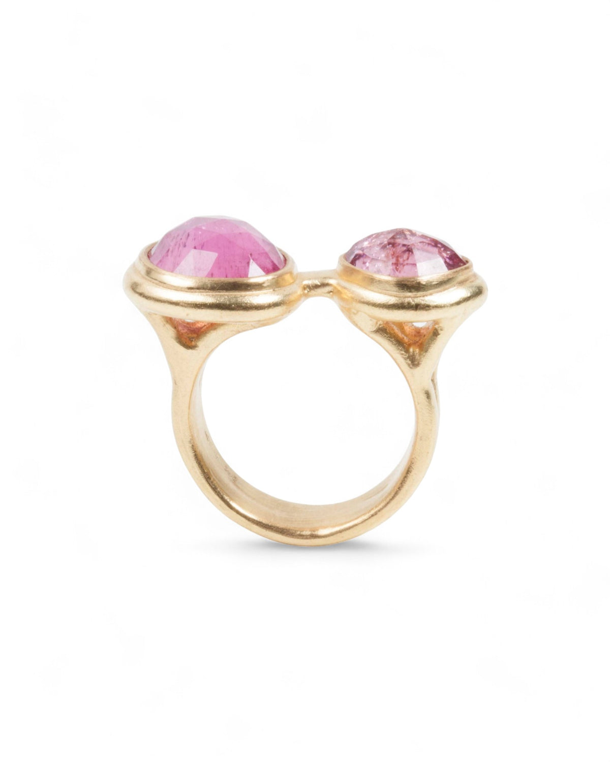 750 Goldring mit zwei rosa Turmalinen im Rosenschliff