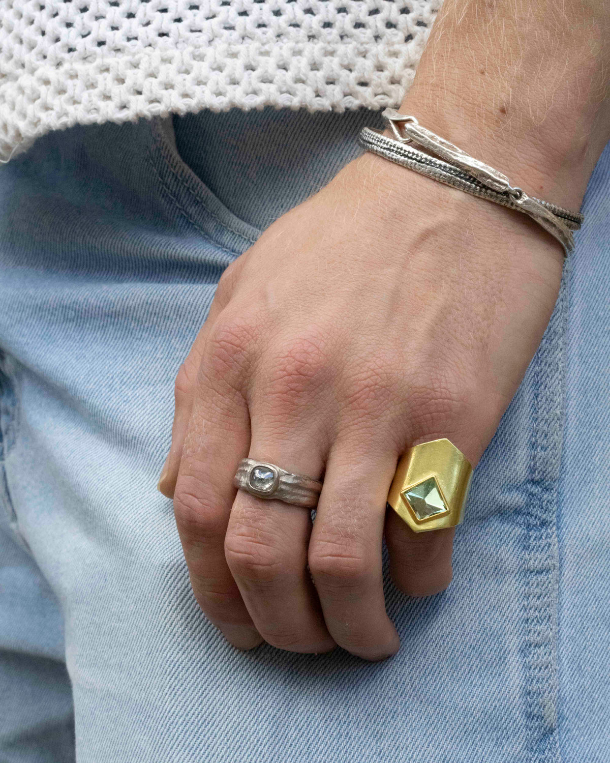 Ring aus 750 Gelbgold mit facettiertem Turmalin (4.32 ct) in Fantasieform - Goldschmiede Krack - Trauringe & Unikatschmuck aus Deidesheim