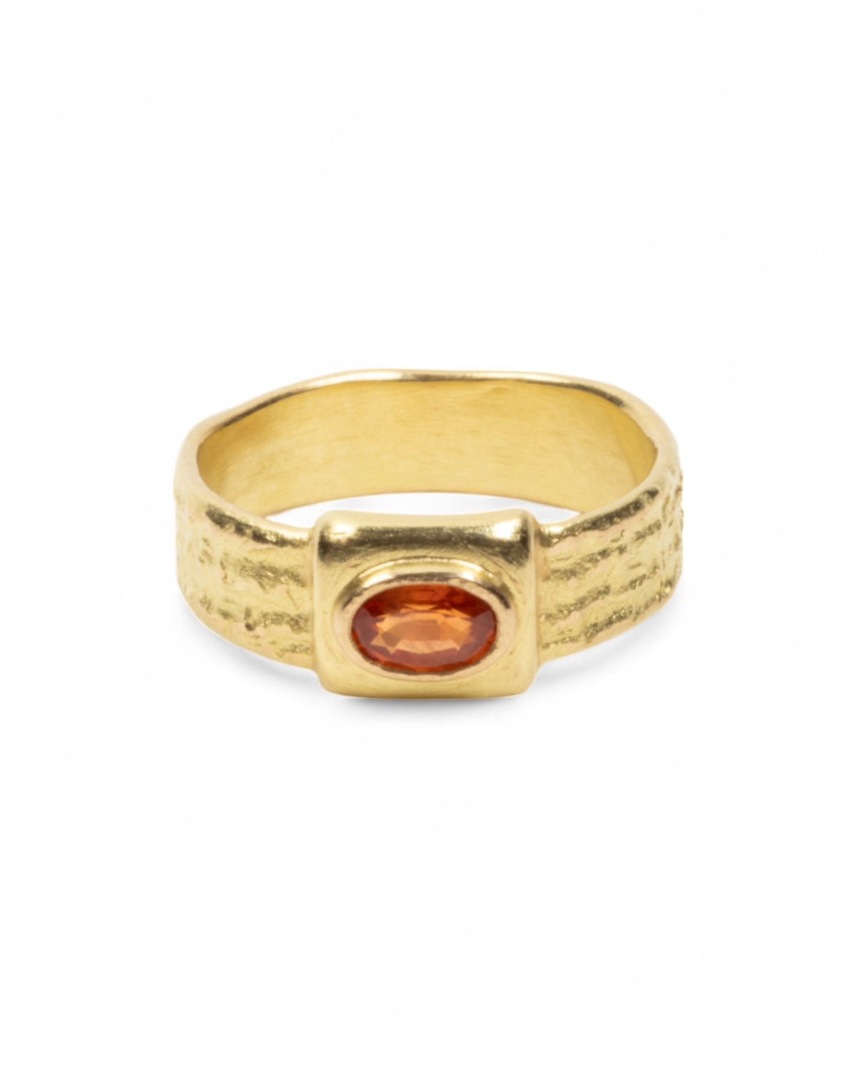 Strukturierter 750 Goldring mit orangen Saphir (0.45 ct)
