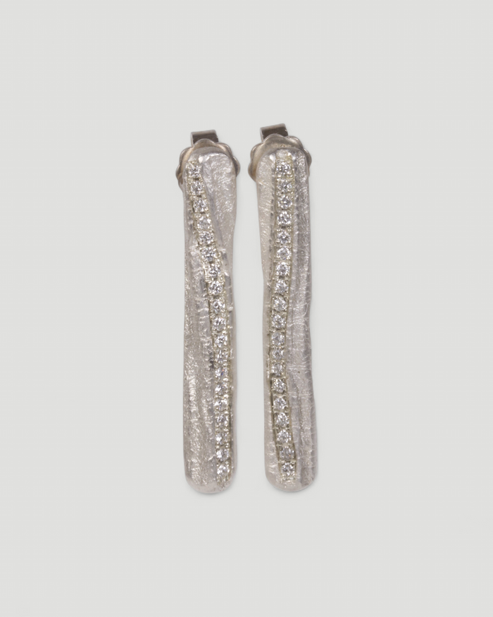 Stab-Ohrstecker 925 Silber mit Tarmac-Struktur und Lab Grown Brillanten