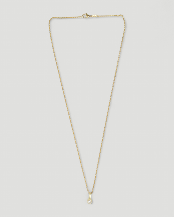 Würfelanhänger aus 750 Gold mit drei Lab Grown Diamanten (0,20 ct) und 750 Goldkette