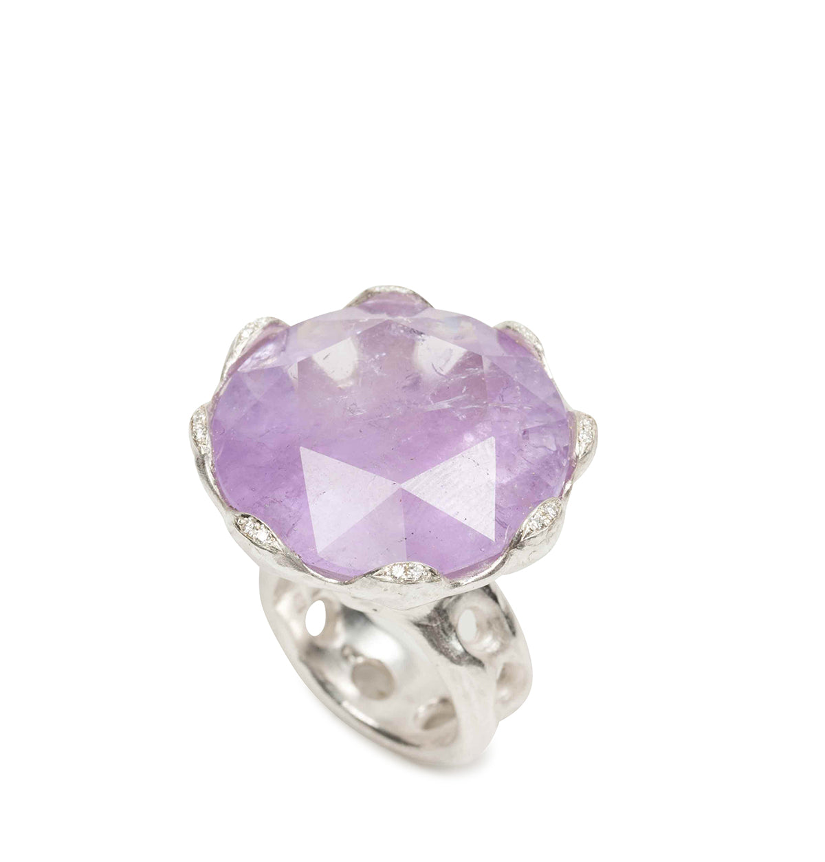 "Think big" Amethyst Ring - Goldschmiede Krack - Trauringe & Unikatschmuck aus Deidesheim