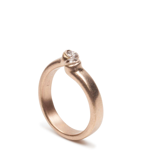 750 Rotgoldring mit braunen Vintage Brillanten - Goldschmiede Krack - Trauringe & Unikatschmuck aus Deidesheim