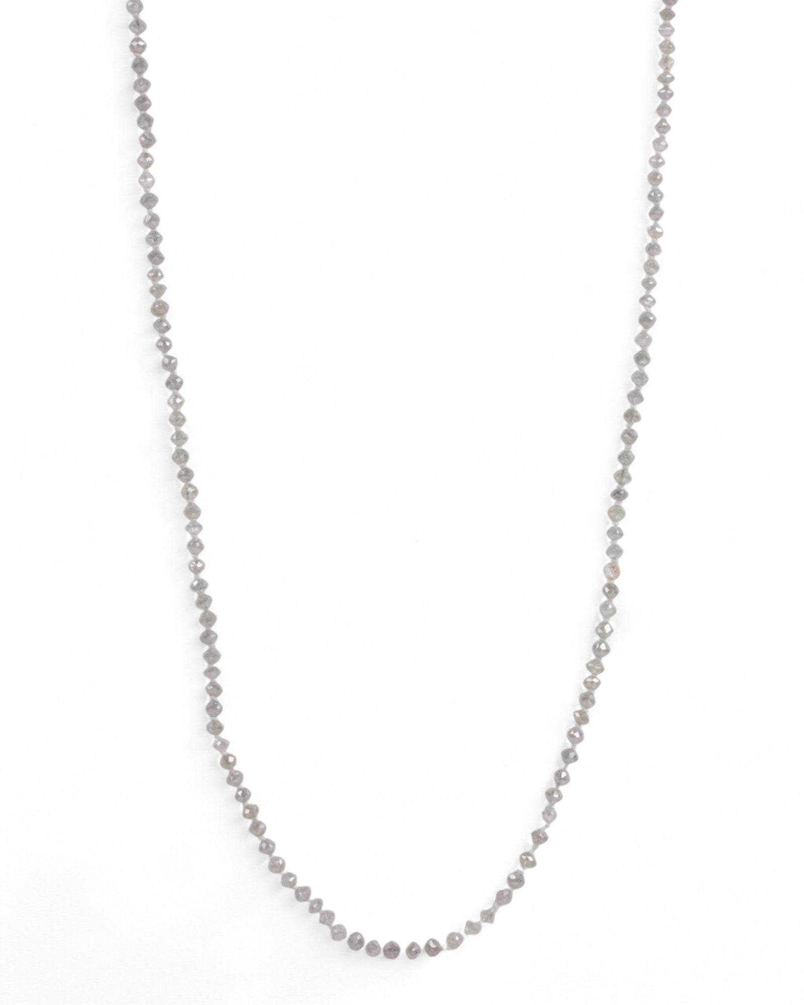Weißfarbene Diamantkette mit 750 Goldverschluss - Goldschmiede Krack - Trauringe & Unikatschmuck aus Deidesheim