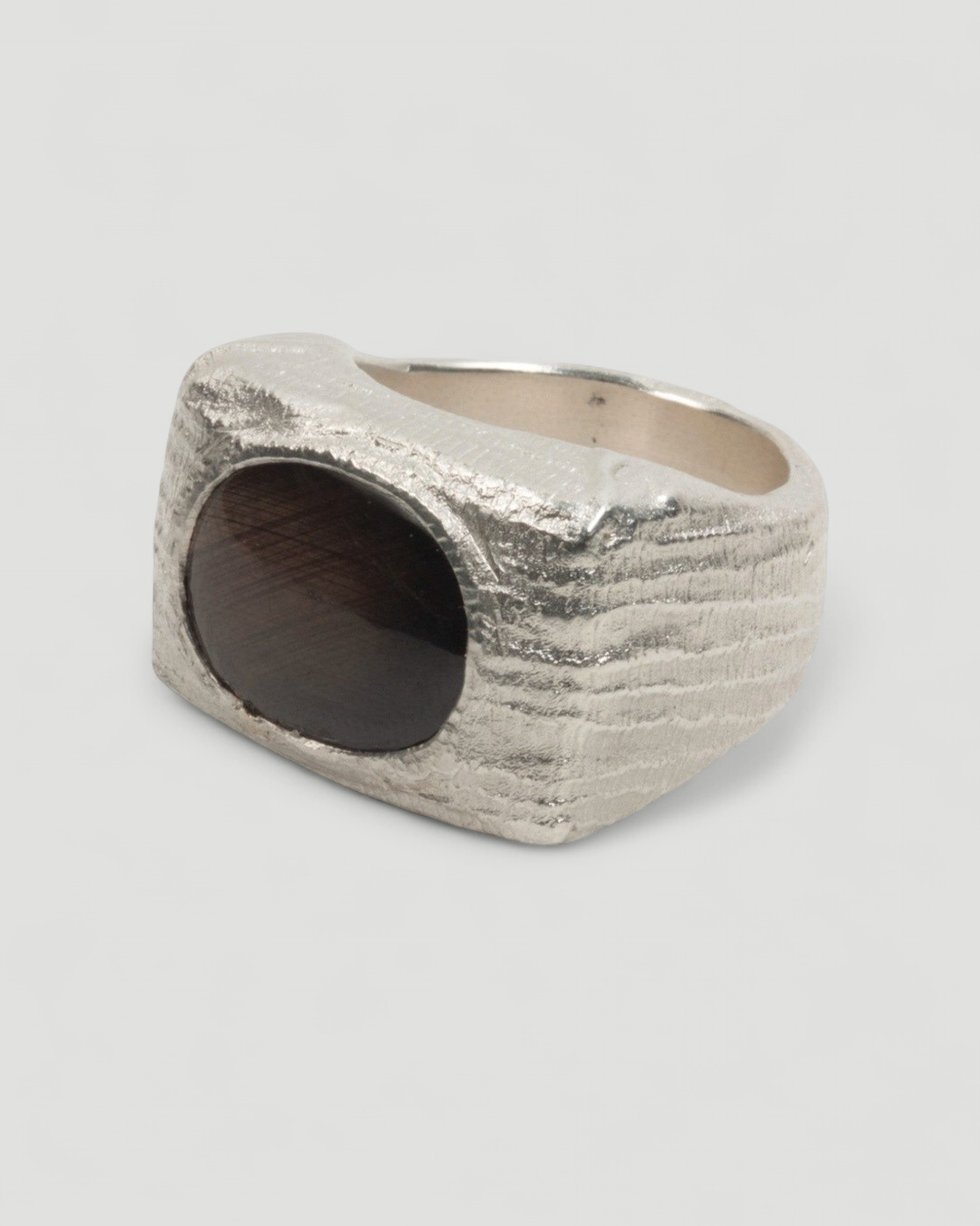 Großer 925 Silberring mit braunem Sternsaphir - Goldschmiede Krack
