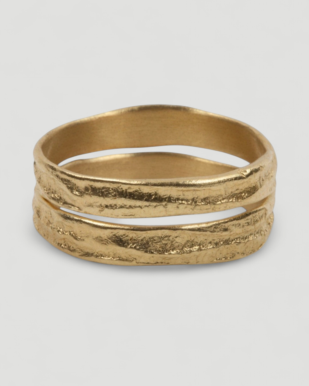 Zwei 750 Goldringe mit Struktur - Goldschmiede Krack