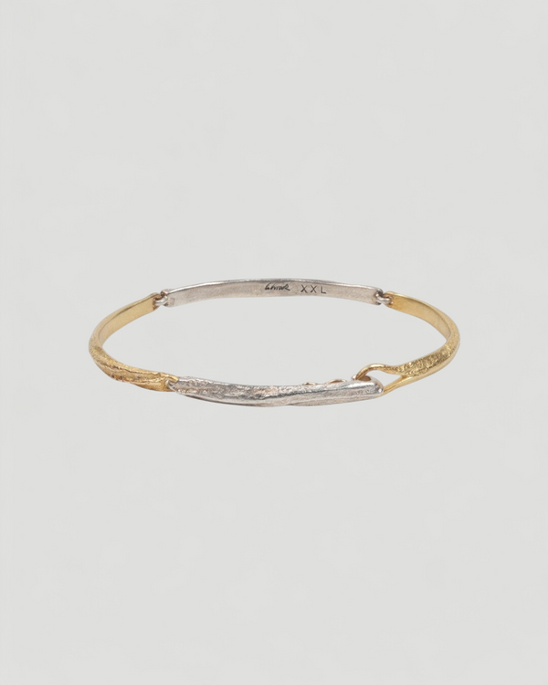 Großes bicolor Armband mit Struktur aus 925 Silber und 750 Gold
