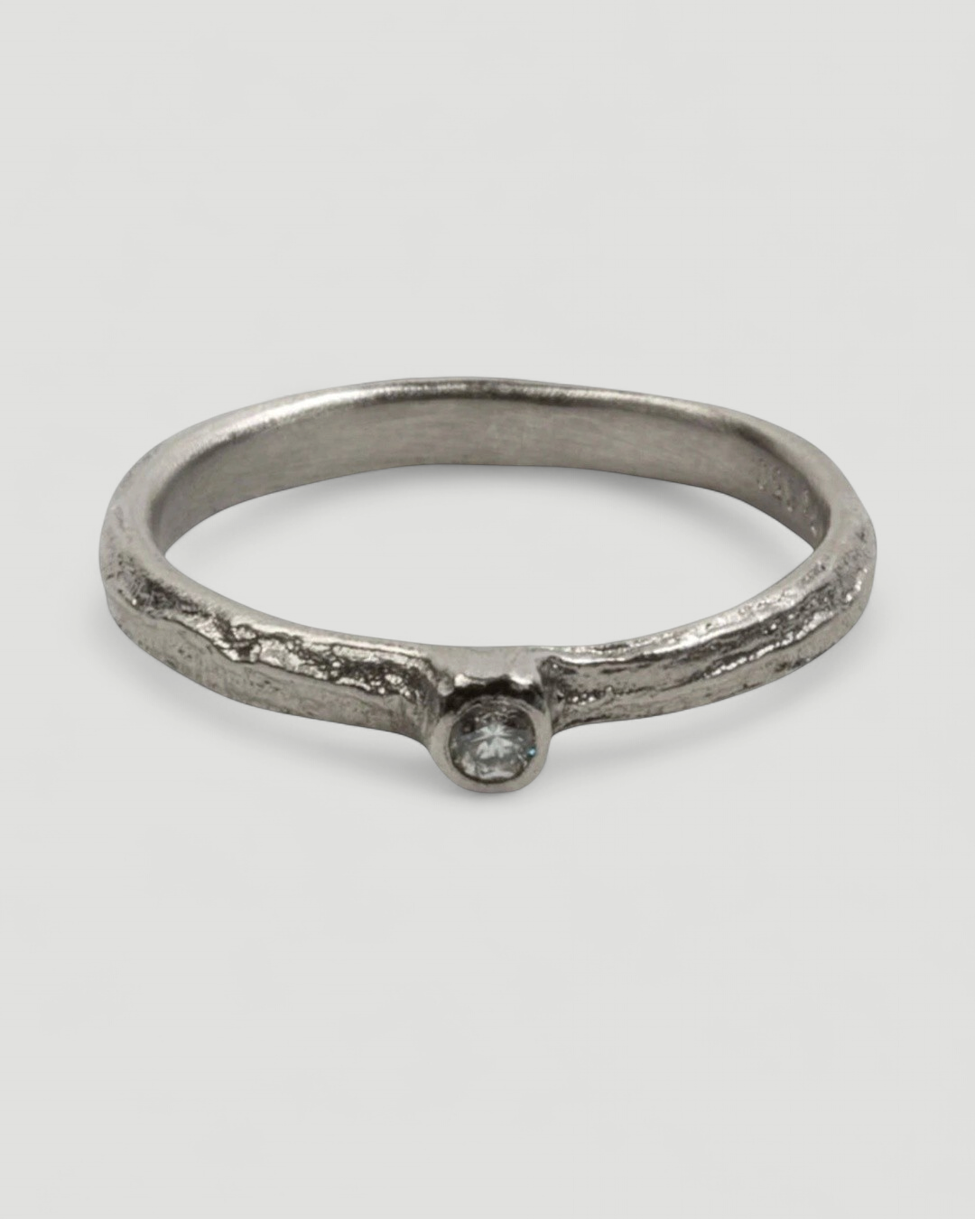 Zarter Verlobungsring mit Brillant aus 950 Platin - Goldschmiede Krack
