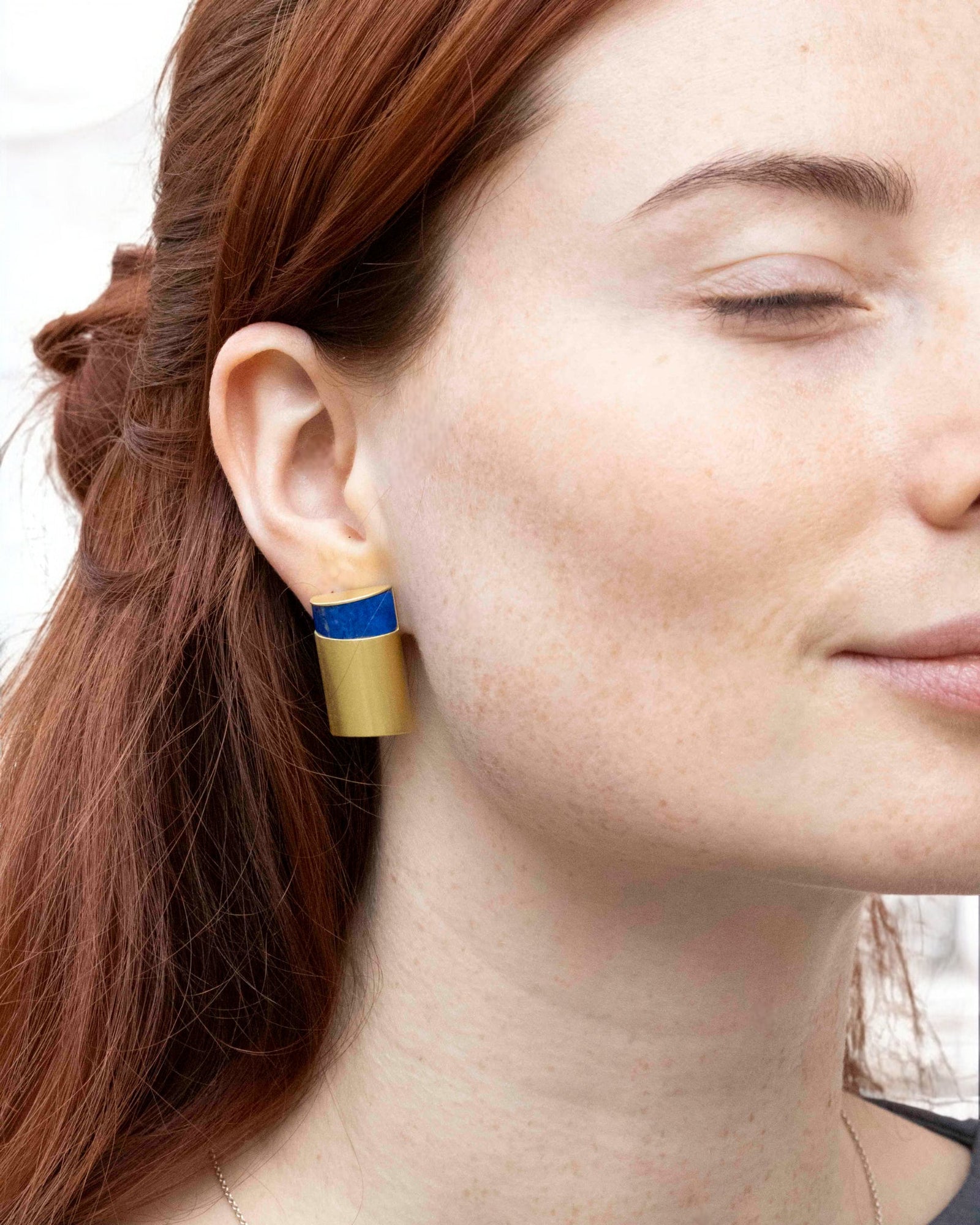 Große Lapislazuli-Ohrclips (16.08 ct) aus 750 Gold - Goldschmiede Krack