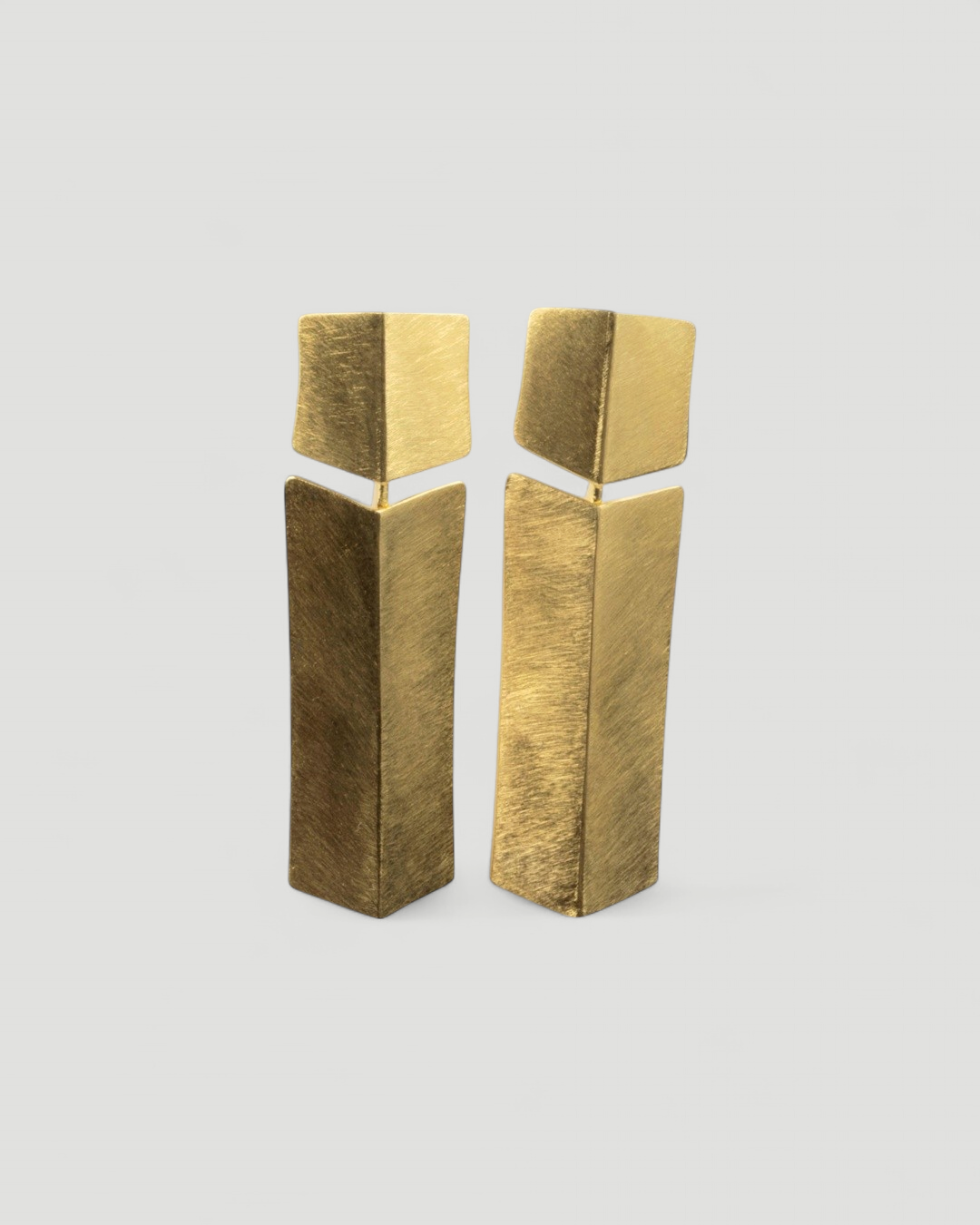 750 Goldohrhänger mit Stecker - Goldschmiede Krack