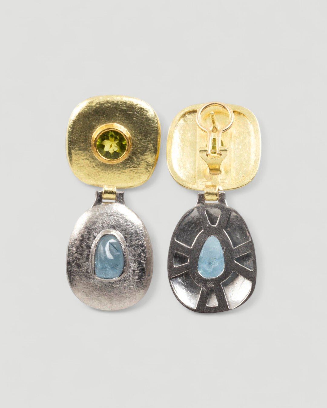 Ohrschmuck aus 750 Gold & Palladium-Weißgold mit Peridot und Aquamarin – Unikat - Goldschmiede Krack