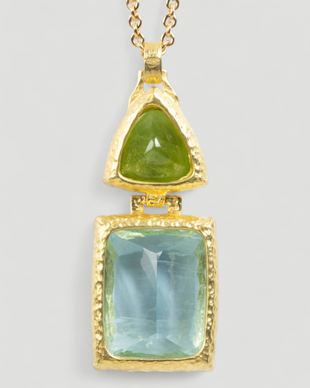 750 Gold Anhänger mit großem Aquamarin (72,65 ct) und Peridot (25,70 ct) – Unikat - Goldschmiede Krack