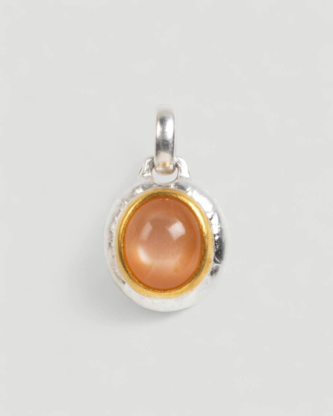 Anhänger mit braunem Mondstein-Cabochon (8.29 ct) in 925 Silber und Feingold - Goldschmiede Krack