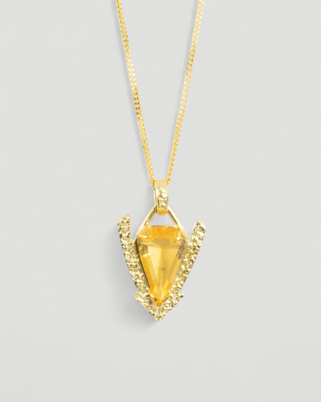 750 Goldanhänger mit Feueropal (4.41 ct) - Goldschmiede Krack