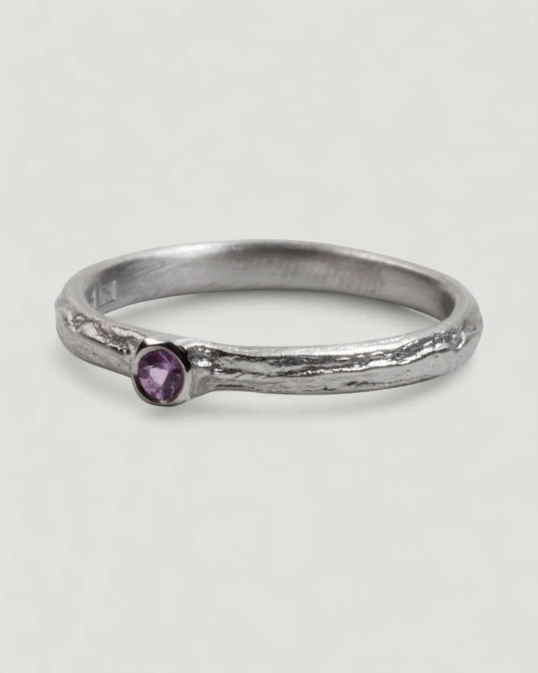 Bark 750 Weißgold Ring mit pinkem Saphir (0,08 ct) - Goldschmiede Krack