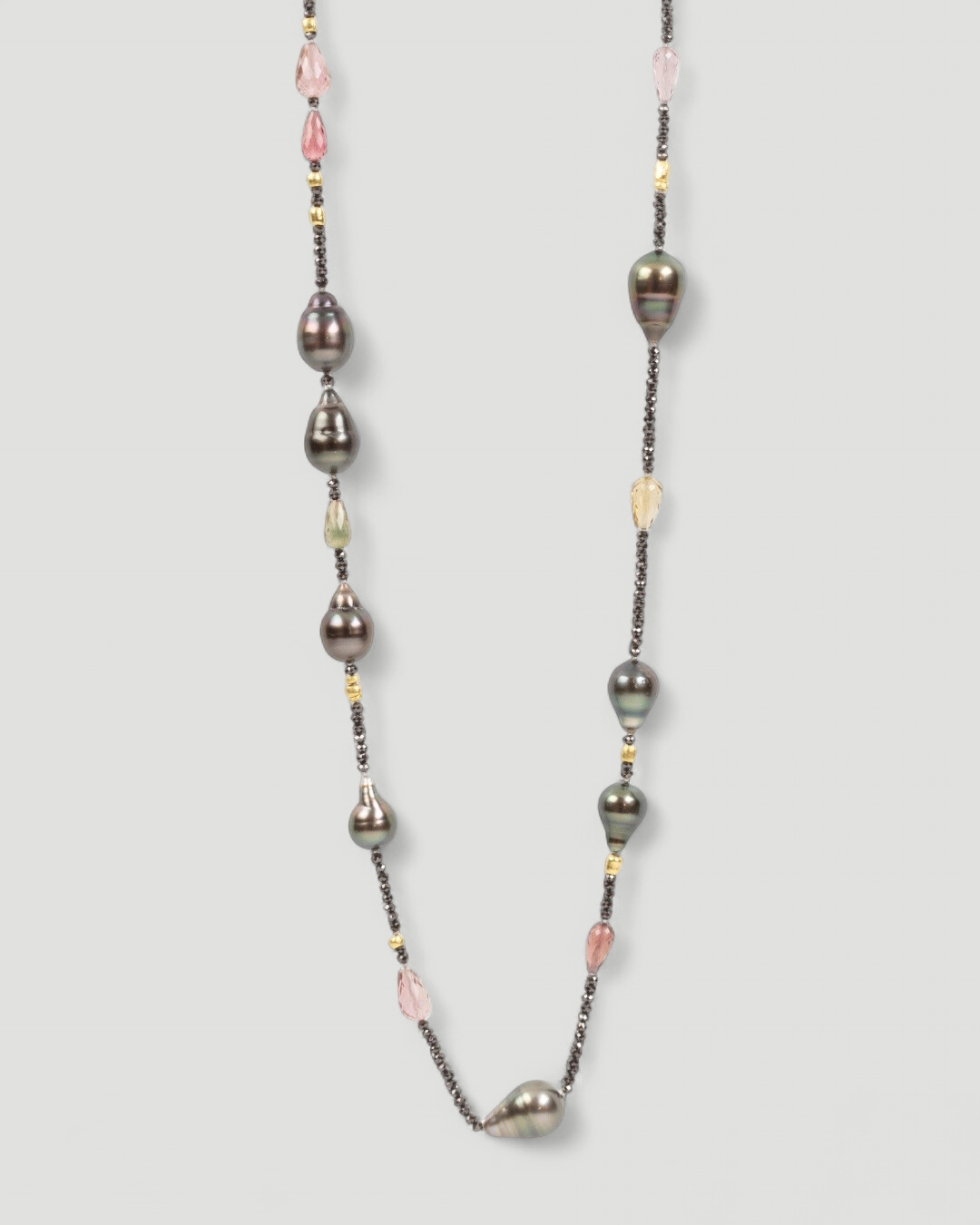 Tahiti-Perlenkette mit Turmalin und schwarzen Diamanten, 750 Gold - Goldschmiede Krack