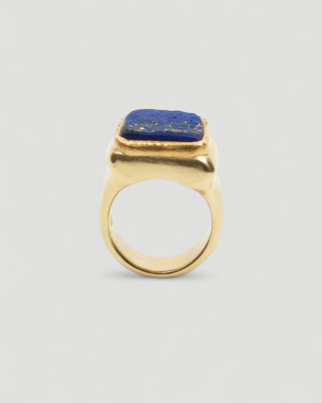 750 Gold-Siegelring mit blauem Lapislazuli - Goldschmiede Krack