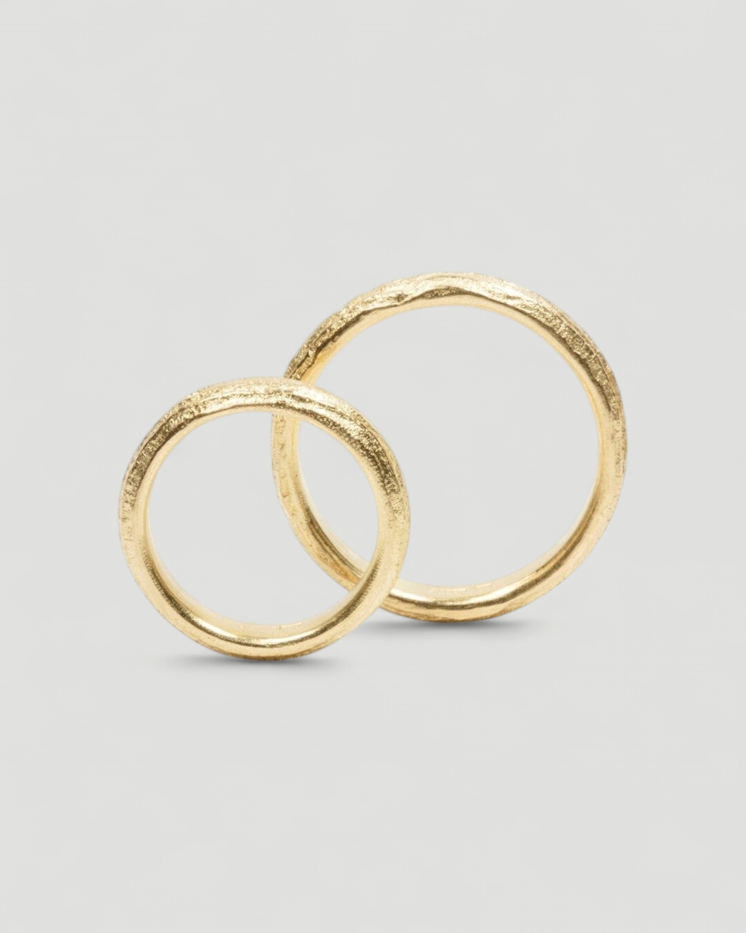 750 Gold Trauringe mit Aststruktur - Goldschmiede Krack