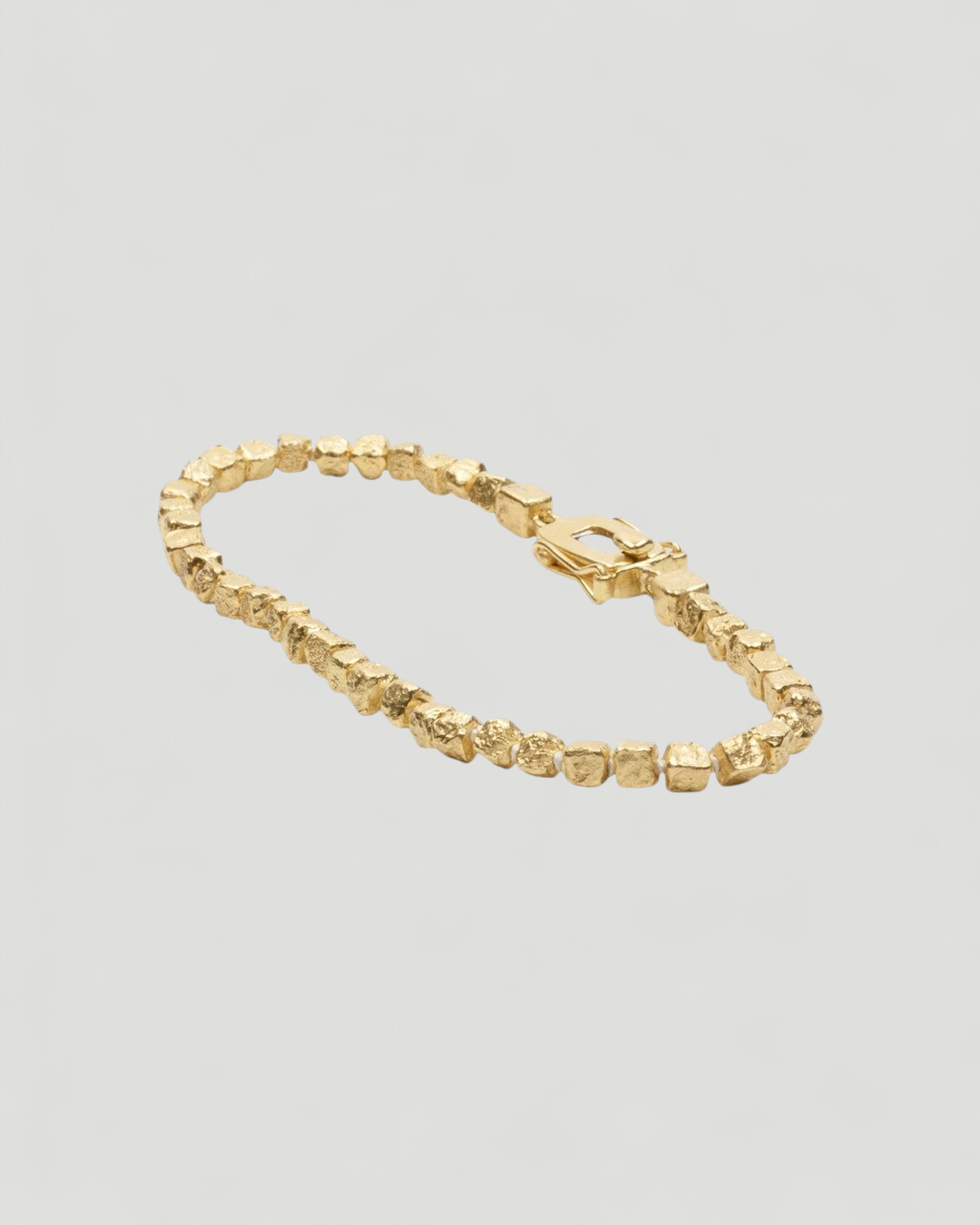 Armband aus 750 Gold mit "Nugget" Struktur - Goldschmiede Krack