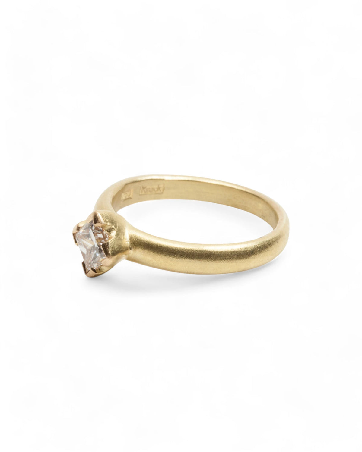 750 Gelbgoldring mit 0,54 ct Princess Diamant